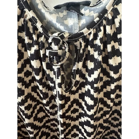 Alyx Women’s size Medium design blouse - Picture 4 of 7